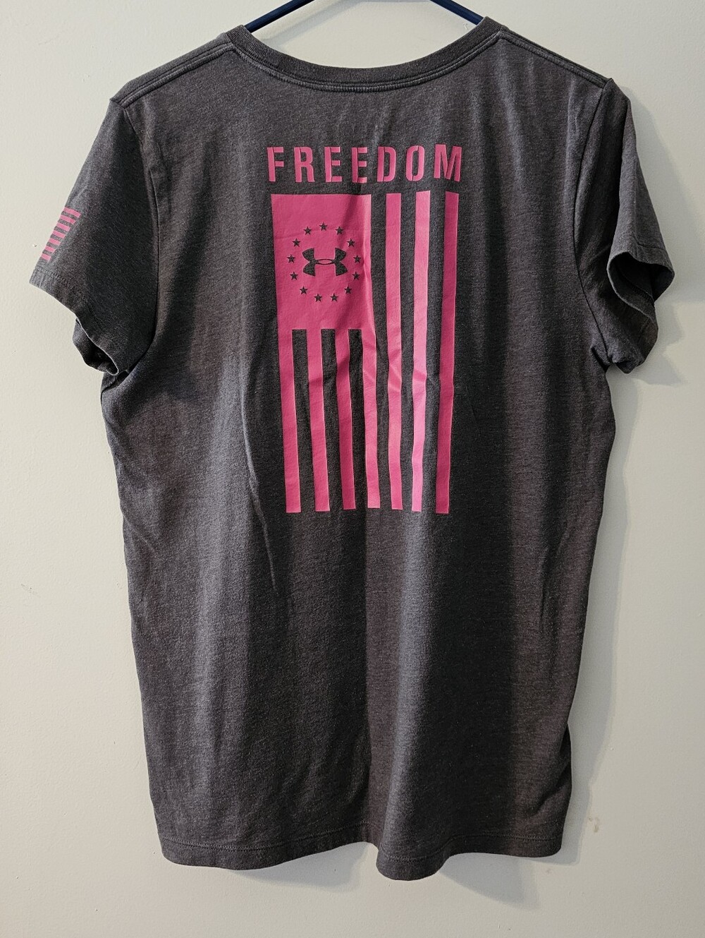 Under Armour Freedom Flag Short Sleeve Crew T-Shirt Women's Medium
